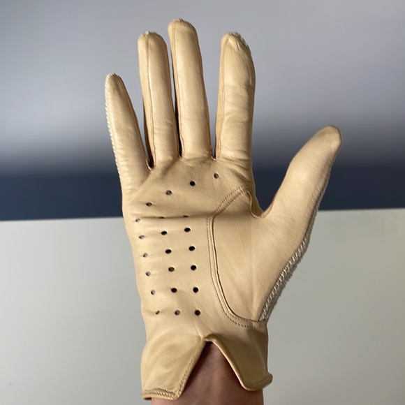 (2/$50) Vintage MCM Pullman England Cream Leather Gloves (Women's) - Medium - Picture 3 of 11